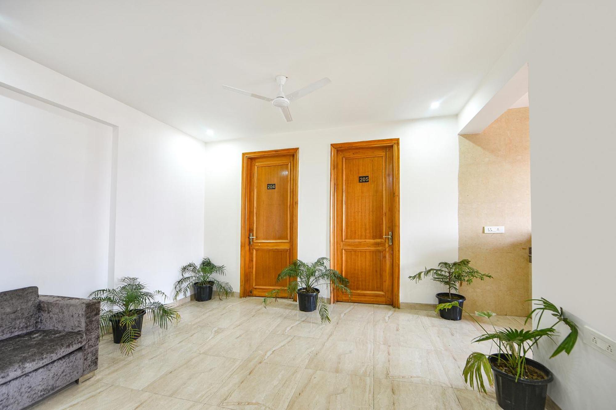 Fabhotel Ar Suites Gurgaon Exterior foto